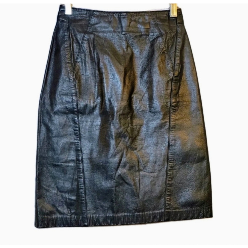 Vintage Classic Black Leather Mini Skirt Size 4 Back Slit Goth Bikerchic Y2K
